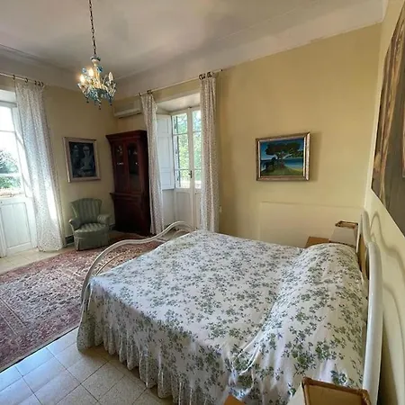 Un'oasi Nel A Pochi Chilometri Dalla Citta Dom wakacyjny